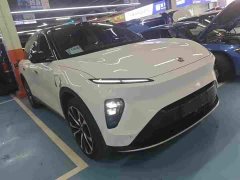 NIO ES8 100kWh Signature Edition - фото 3