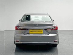 Toyota Camry 2026 2.0E Elite Edition - фото 5