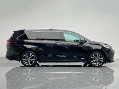 Grevia 2.5L Hybrid Premium PLUS Edition - фото 7