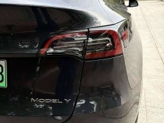 Tesla Model Y rear-wheel drive version - фото 18