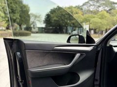 Tesla Model Y rear-wheel drive version - фото 6