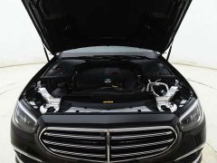Mercedes-Benz E-Class Facelift E 300 L Fashion - фото 17