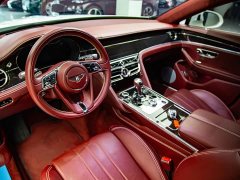 Geely Flying Spur 2020 6.0T W12 Standard Edition - фото 3