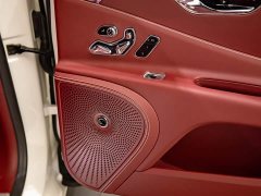Geely Flying Spur 2020 6.0T W12 Standard Edition - фото 7