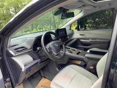 Toyota SIENNA 2021 2.5L Hybrid Comfort Edition - фото 11