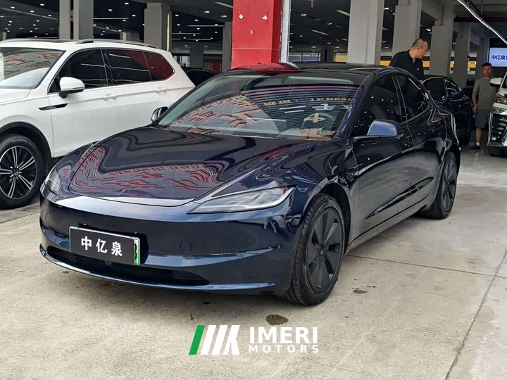 Tesla Model 3 2025 facelift rear-wheel drive version - автомобиль из Китая