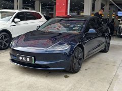 Tesla Model 3 2025 facelift rear-wheel drive version - фото 1