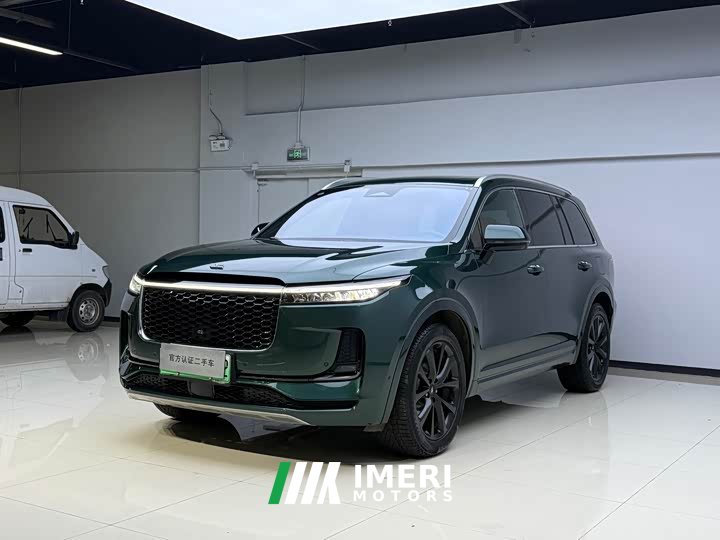 Li Auto ONE Extended-Range 6-Seater - автомобиль из Китая