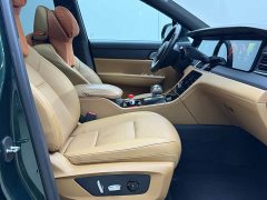 Li Auto ONE Extended-Range 6-Seater - фото 11