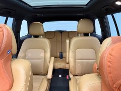 Li Auto ONE Extended-Range 6-Seater - фото 17