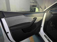 Tesla Model Y rear-wheel drive version - фото 11