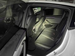 Tesla Model Y rear-wheel drive version - фото 9