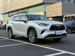 Toyota Highlander 2024 2.5L smart electric hybrid dual-engine four-wheel drive luxury version 7 seats - фото 3