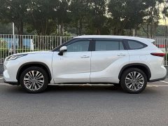 Toyota Highlander 2024 2.5L smart electric hybrid dual-engine four-wheel drive luxury version 7 seats - фото 7
