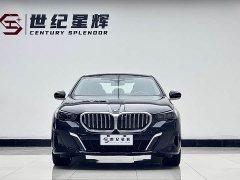 BMW 5 Series 530Li Exclusive M Sports Package - фото 3