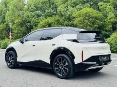 Zeekr X 2025 five-seater long-range version - фото 5