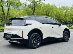 Zeekr X 2025 five-seater long-range version - фото 6