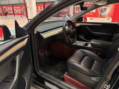 Tesla Model Y standard range rear-wheel drive version - фото 7
