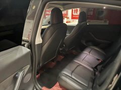 Tesla Model Y standard range rear-wheel drive version - фото 8