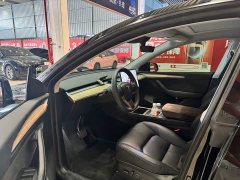 Tesla Model Y rear-wheel drive version - фото 7