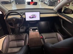 Tesla Model Y rear-wheel drive version - фото 8