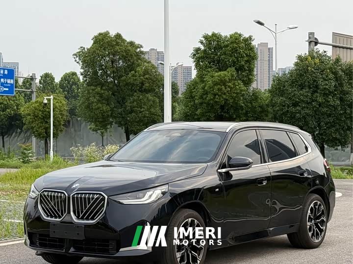 BMW X3 xDrive30L Deluxe Version M - автомобиль из Китая