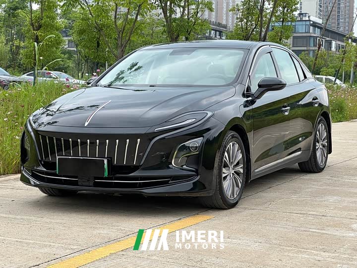 Hongqi E-QM5 2022 431km Charging Enjoyment Edition