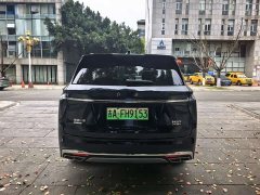 Hongqi HS7 PHEV 2.0T PHEV four-wheel drive Qichang version 7 seats - фото 7