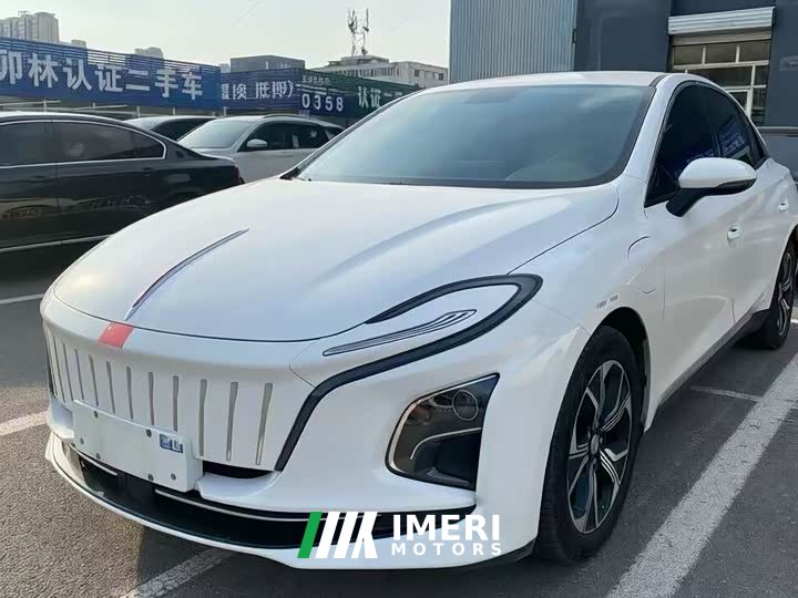 Hongqi E-QM5 450km travel version