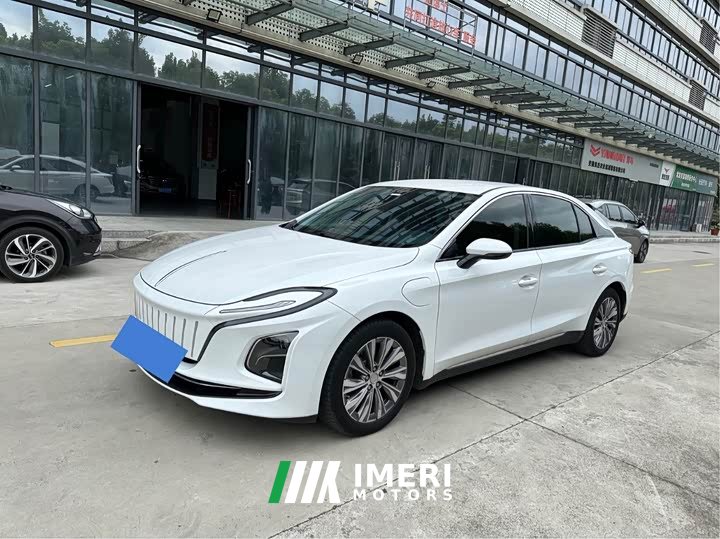 Hongqi E-QM5 2022 431km Charging Enjoyment Edition - автомобиль из Китая