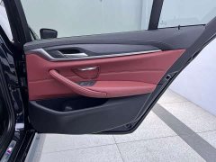 BMW 5 Series New Energy 2022 535Le M Sports Package - фото 19