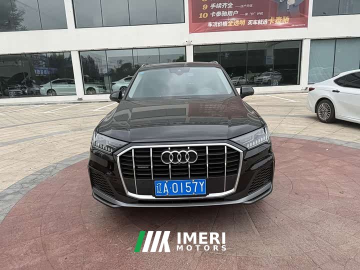 Audi Q7 2020 55 TFSI quattro S line sports - автомобиль из Китая