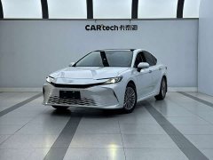 Toyota Camry Hybrid 2.0HG Premium Edition - фото 1