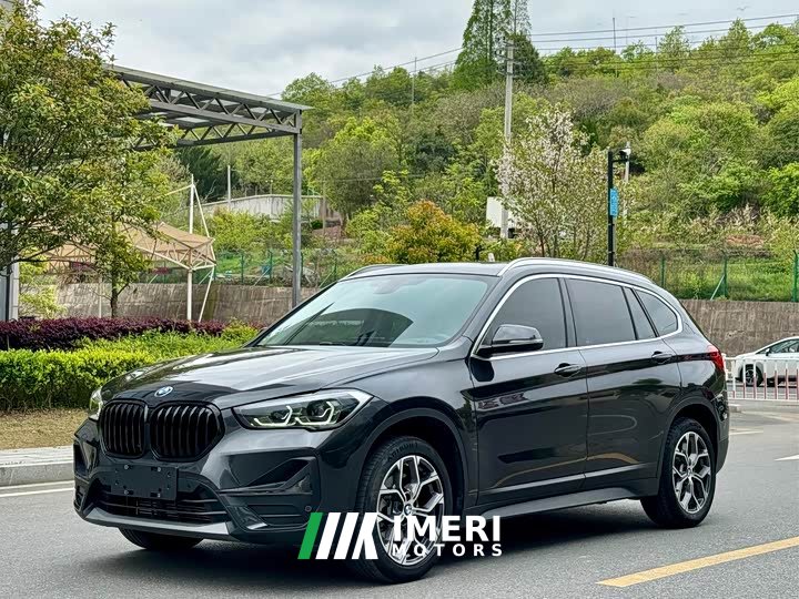 BMW X1 sDrive25Li Leader Type - автомобиль из Китая