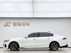 BMW 5 Series 530Li Leading M Sports Package - фото 17