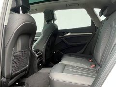 Audi Q5L 2022 40T luxury and dynamic - фото 6