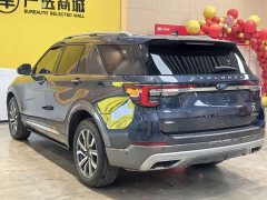 Ford Explorer EcoBoost 285 four-wheel drive titanium version 7 seats - фото 4
