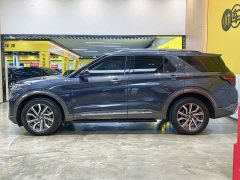 Ford Explorer EcoBoost 285 four-wheel drive titanium version 7 seats - фото 7