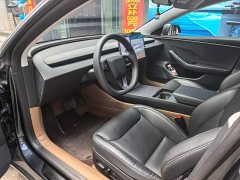 Tesla Model 3 long-range all-wheel drive version - фото 3