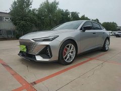 Changan UNI-V 1.5T premium - фото 1