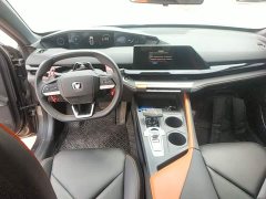 Changan UNI-V 1.5T premium - фото 10