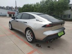 Changan UNI-V 1.5T premium - фото 5