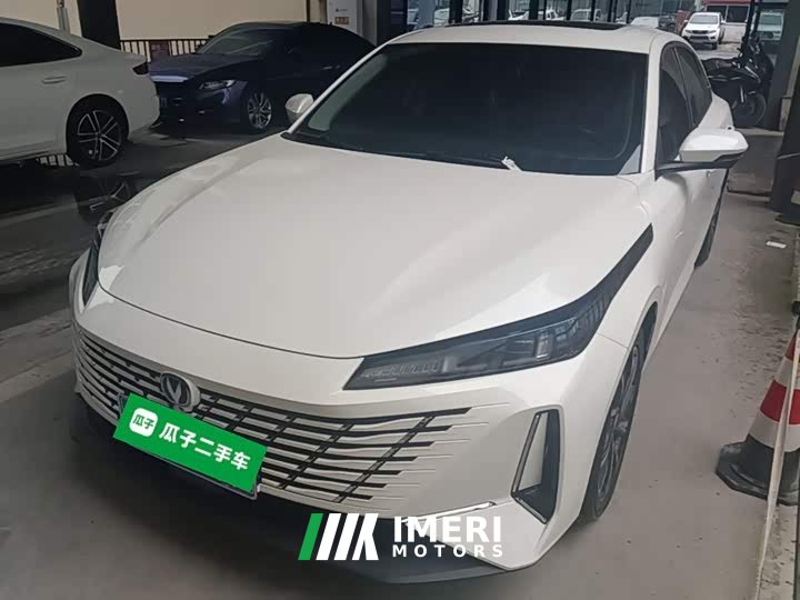 Changan Eado Blue Whale 1.5T 500Bar Premium Type - автомобиль из Китая
