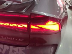 Changan UNI-V 1.5T premium - фото 8