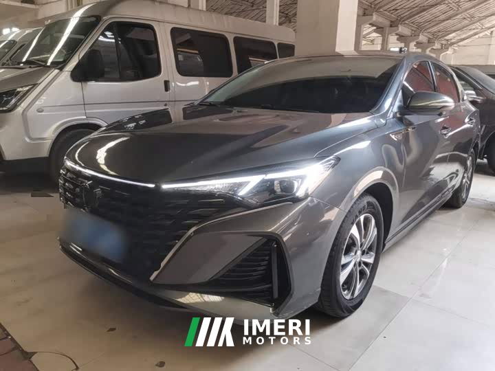 Changan Eado 2024 PLUS Blue Whale NE 1.4T GDI DCT High-Energy Edition - автомобиль из Китая