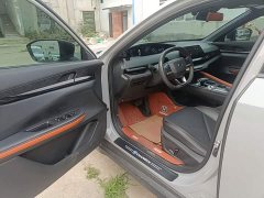 Changan UNI-V 2022 1.5T premium - фото 16