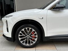 Nio EC6 75kWh - фото 18
