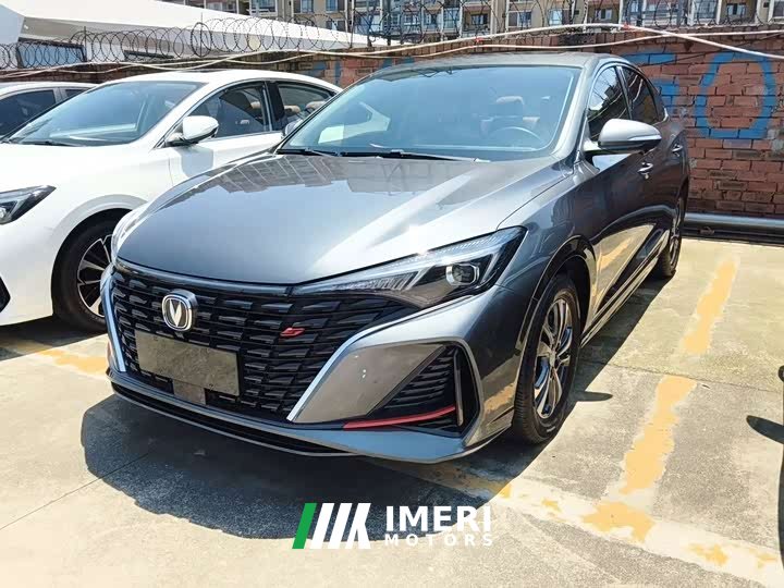 Changan EADO Enjoy Edition PLUS Blue Whale NE 1.4T GDI DCT Premium Edition - автомобиль из Китая