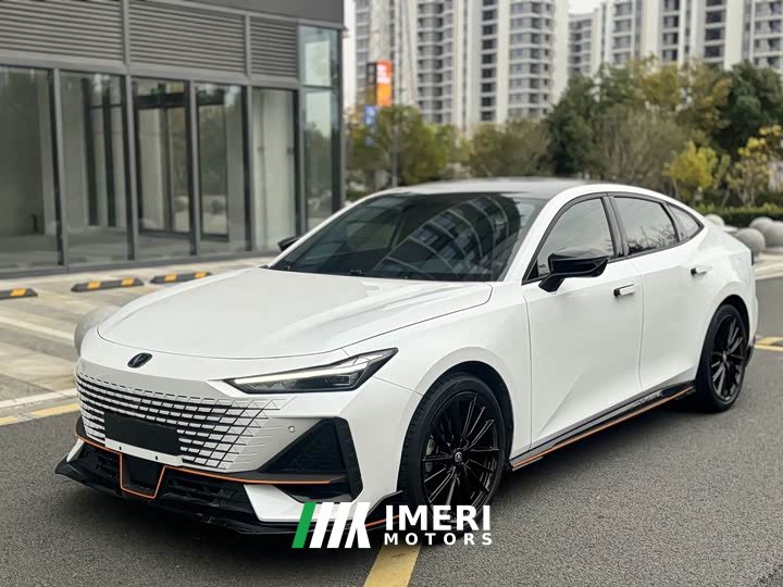 Changan UNI-V 1.5T sports version - автомобиль из Китая
