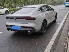 Changan UNI-V 1.5T premium - фото 4